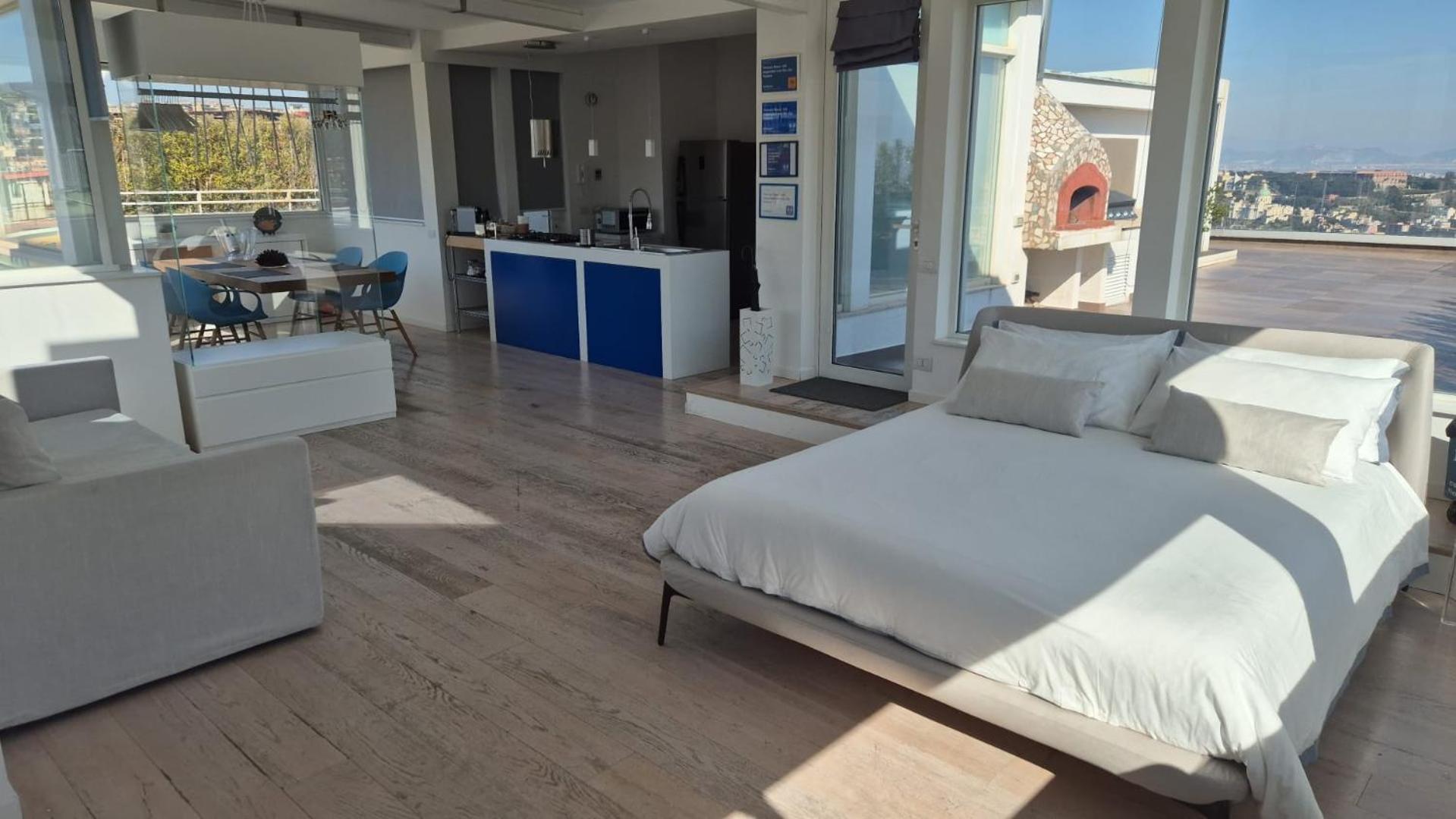 Terrazza Manu - Loft Suspended Over The City-Vomero Naples Exterior photo