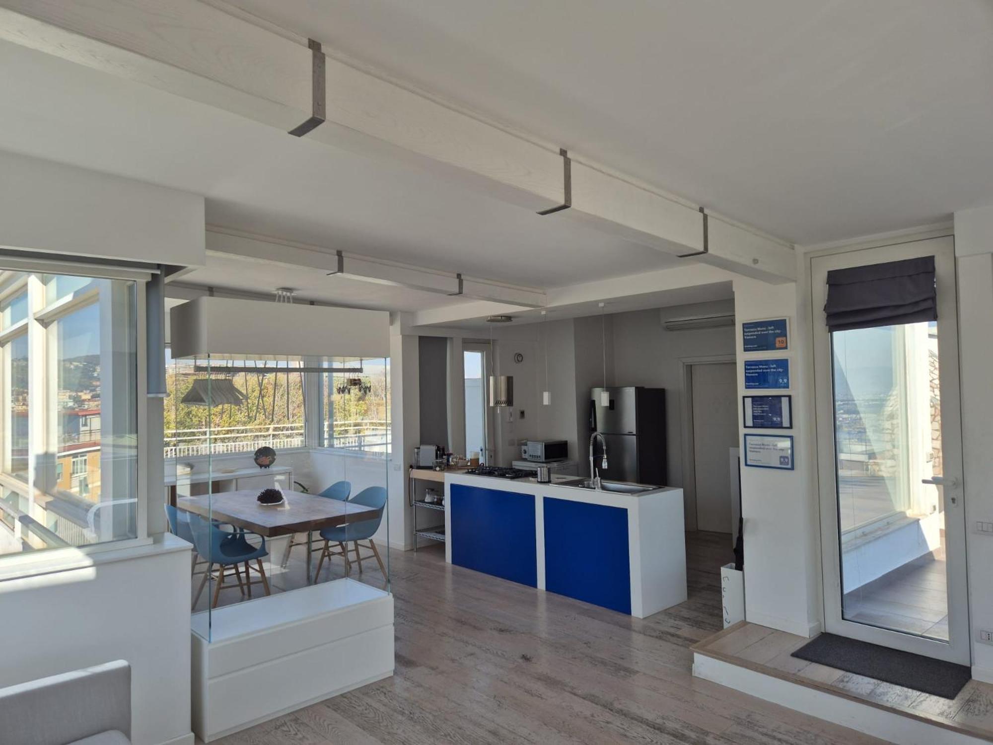 Terrazza Manu - Loft Suspended Over The City-Vomero Naples Exterior photo