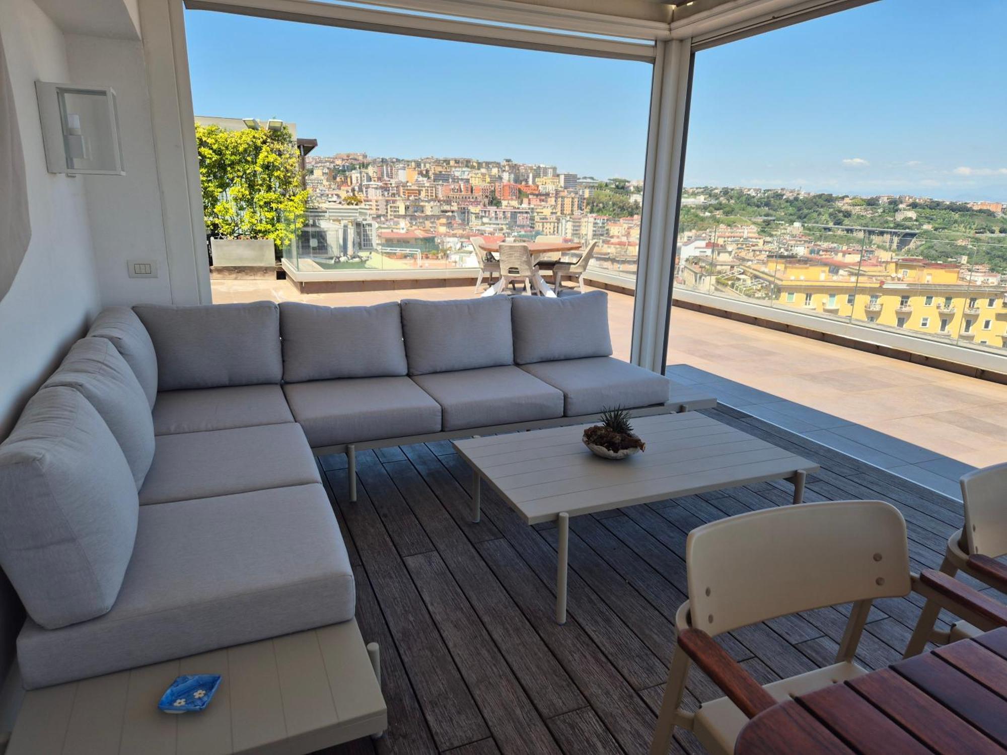 Terrazza Manu - Loft Suspended Over The City-Vomero Naples Exterior photo